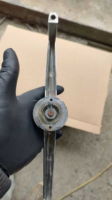 Maner portiera spate Aro 240 prima serie