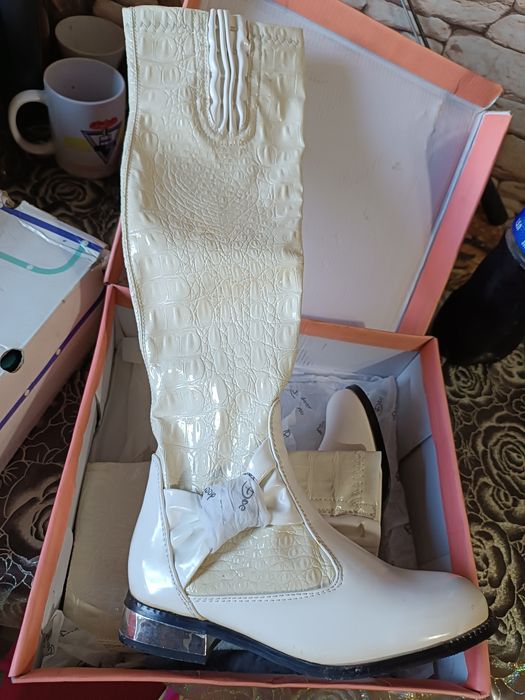 Продам осене_весение сапожки на девочку, 33размер, 900тг