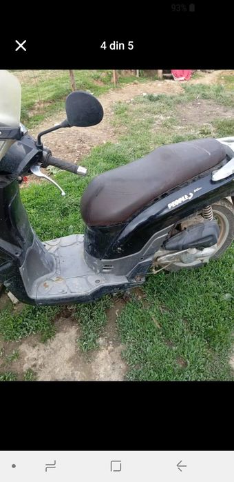 Vând scuter kymco 49cc 2t merge foarte bine