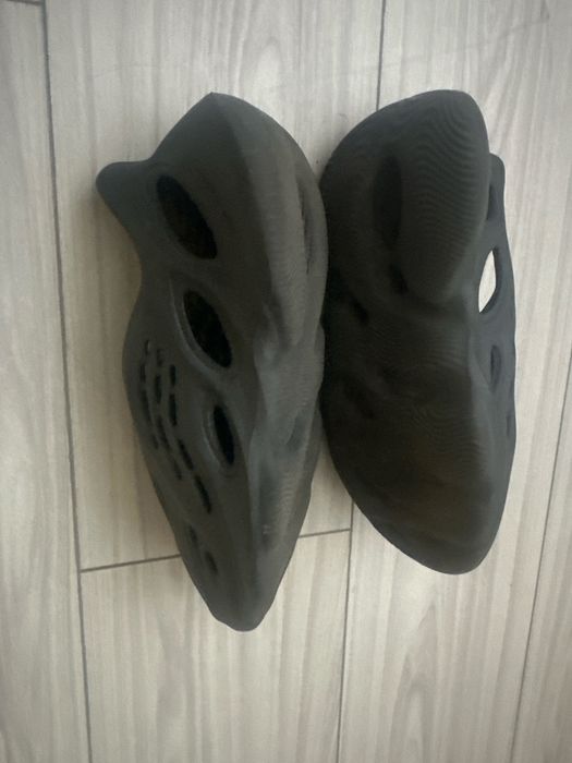 Adidas Yeezy foam runner Onyx originali 43