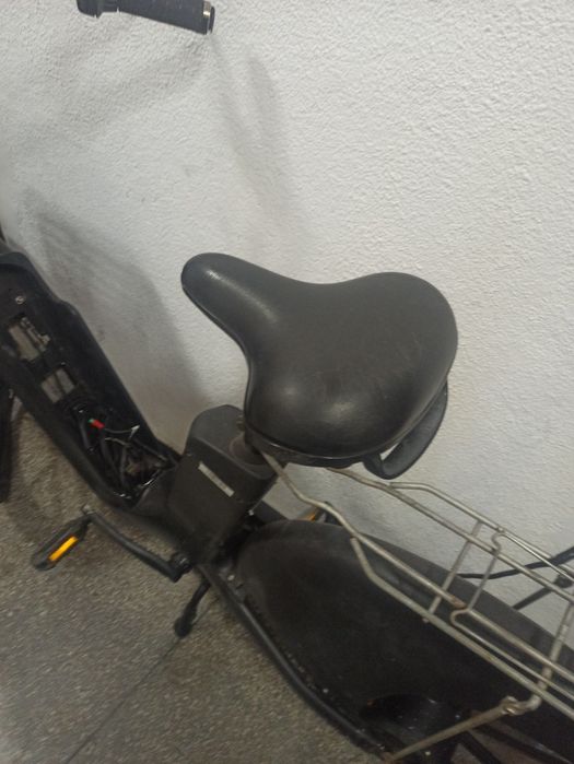 Bicicleta electrica okai fara baterie