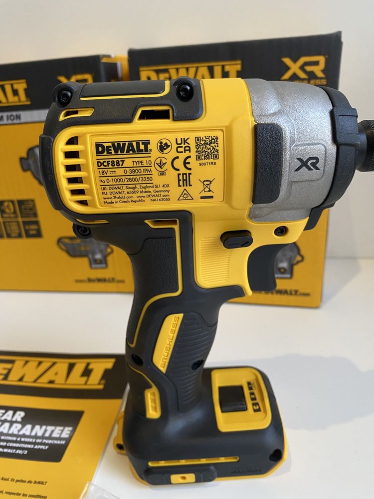 Импакт DeWALT DCF887N 18V XR  Brushless / Безчетков  205Nm/ 3 скорости