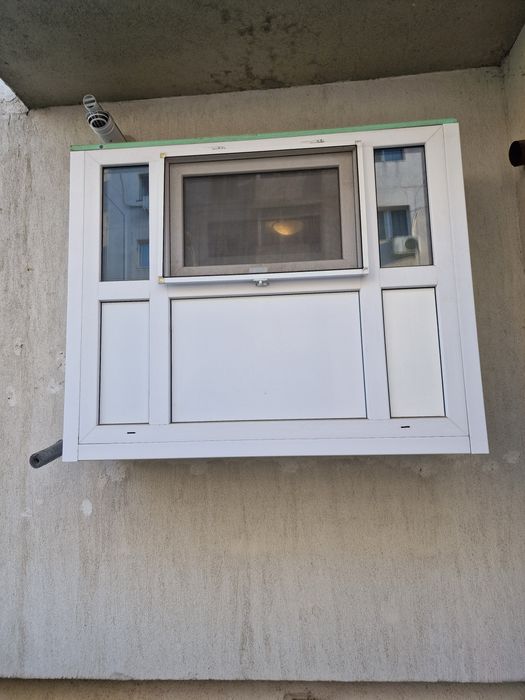 Boxa Pentru Depozitare Geam Bloc