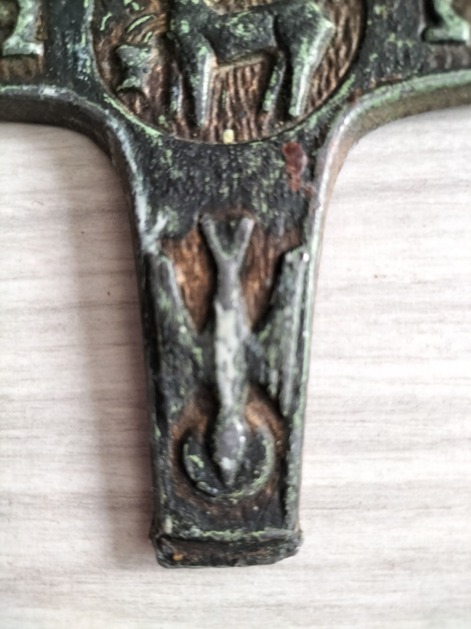Crucifix bronz vechi