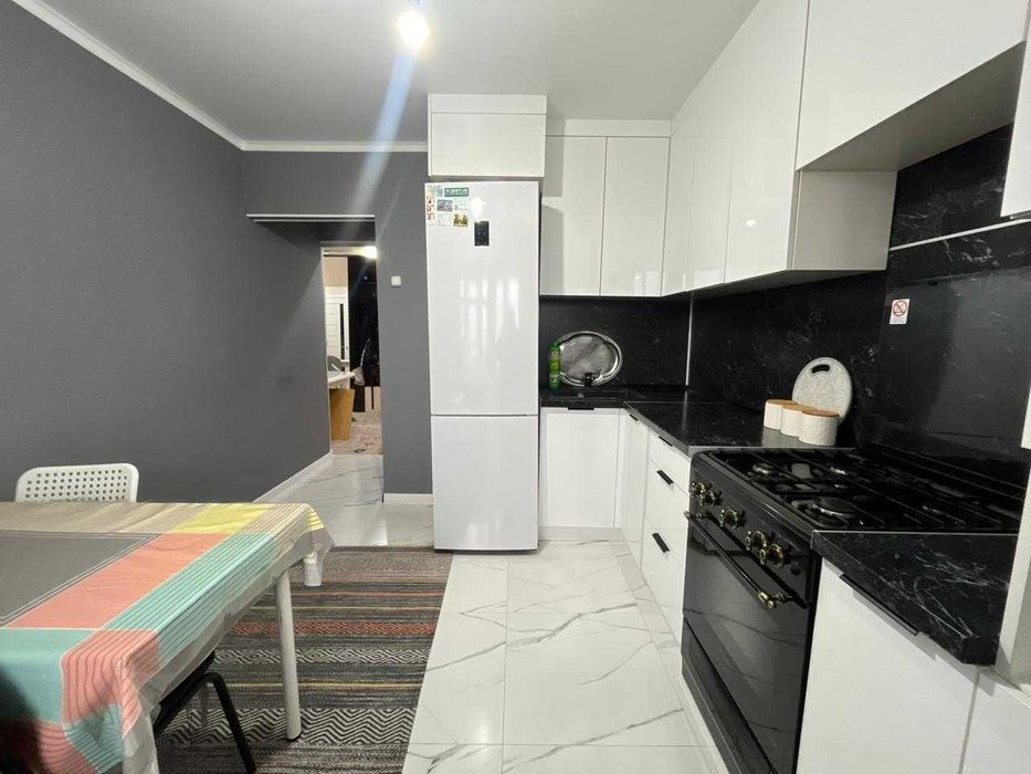 Продается 2-х комнатная квартира мкр.Кунаева