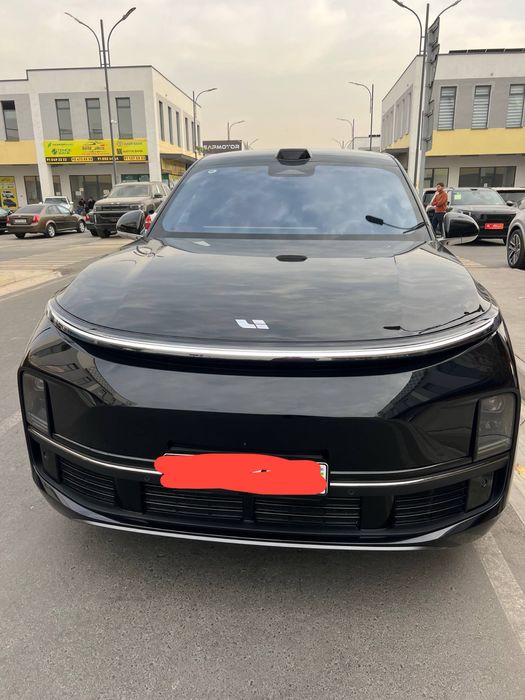 Lixiang L9 ultra 2024