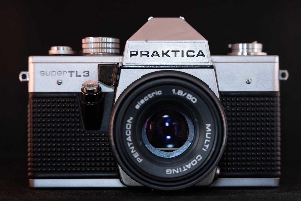 Aparat film Praktica Super TL3 stare buna cu Pentacon 50 1.8 MC
