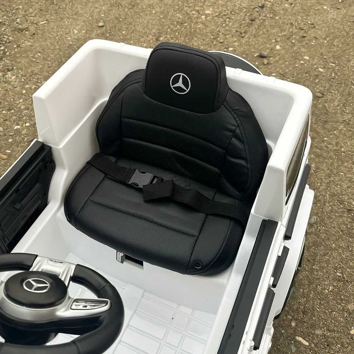 OFERTA Masinuta electrica Mercedes G63 AMG, pt copii 2-5 ani, 70W 12V