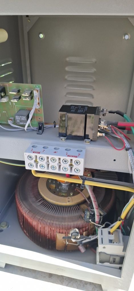 Продается стаблизатор напряжения Volt Expert-10KVA 1-SM, ELT 100-275 V