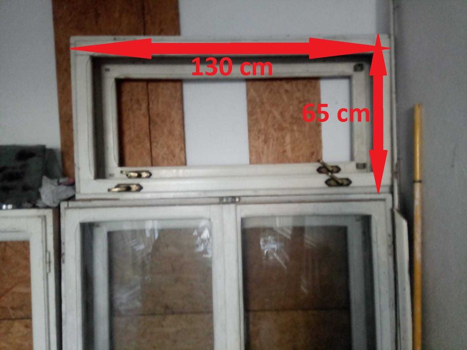 Ferestre din lemn masiv, 3 bucati (130x130 cm si 130x65 cm)