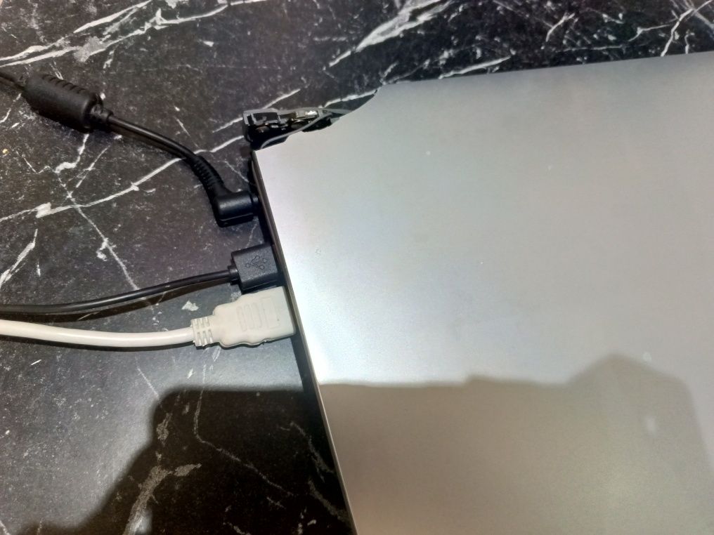 Lenovo IdeaPad 1 15amn7
