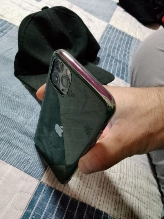 Айфон 11 про мах 256