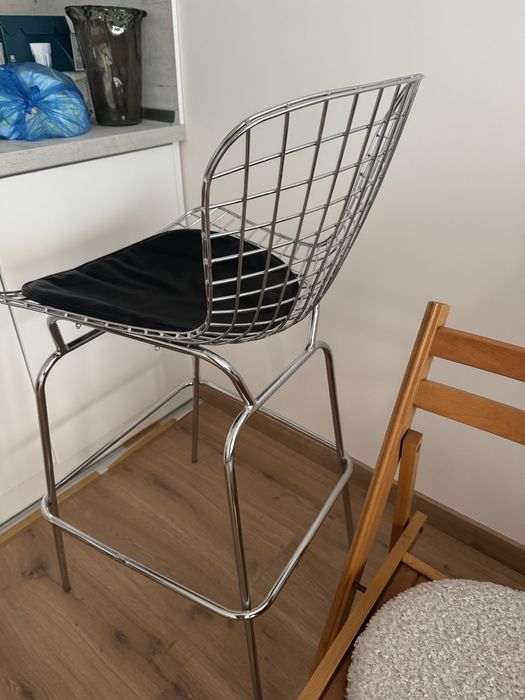 Бар стол - метален