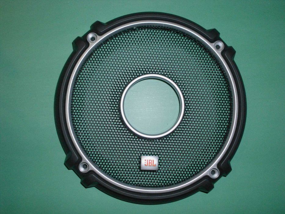 две решетки на динамики JBL