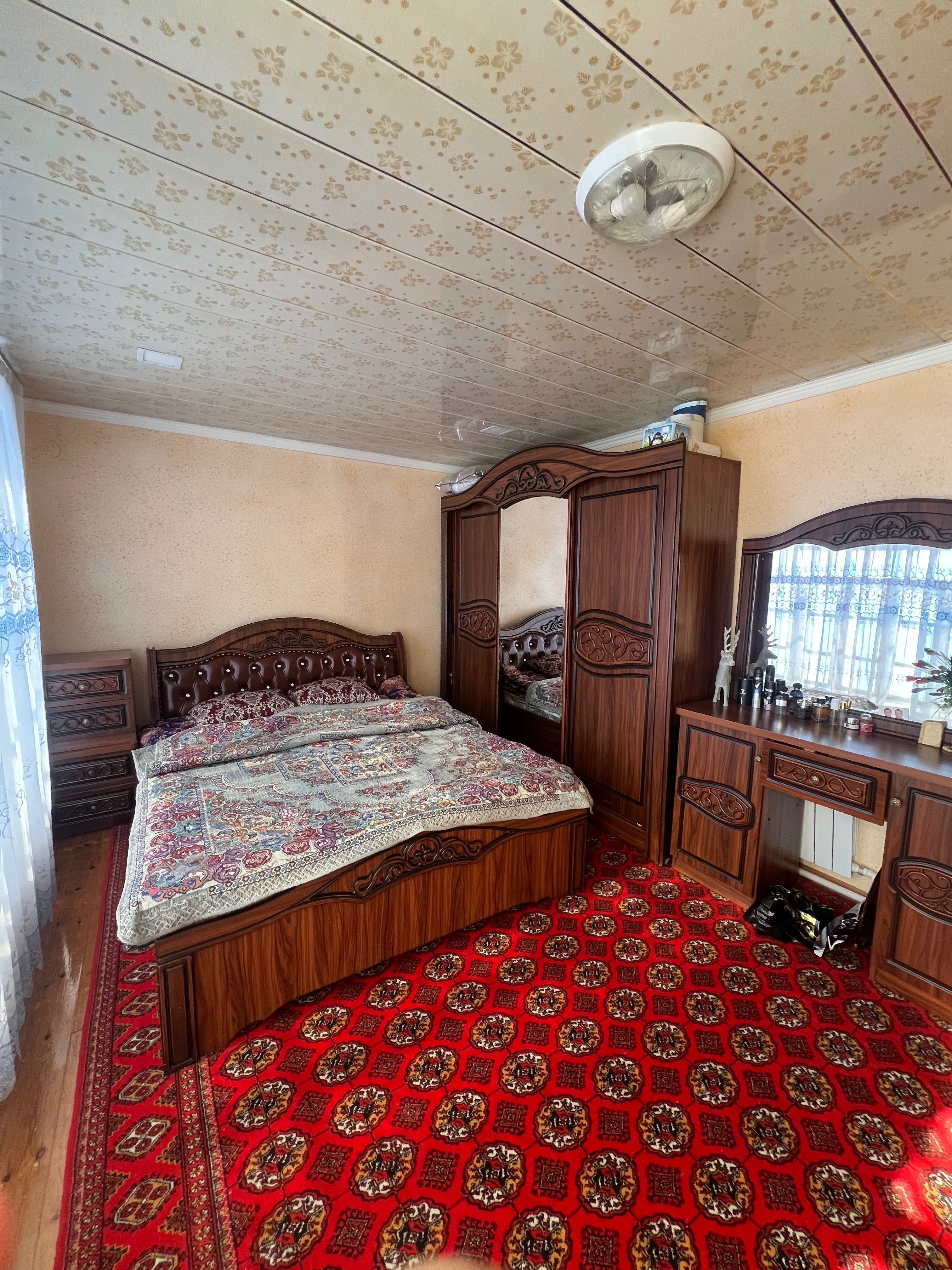 Мебел , Спальни горнитур