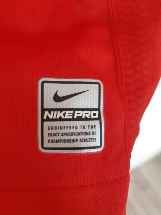 Термоблуза Nike pro нова М размер