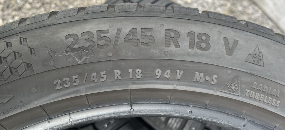 2бр 235/45/18 на 6мм с 23дот