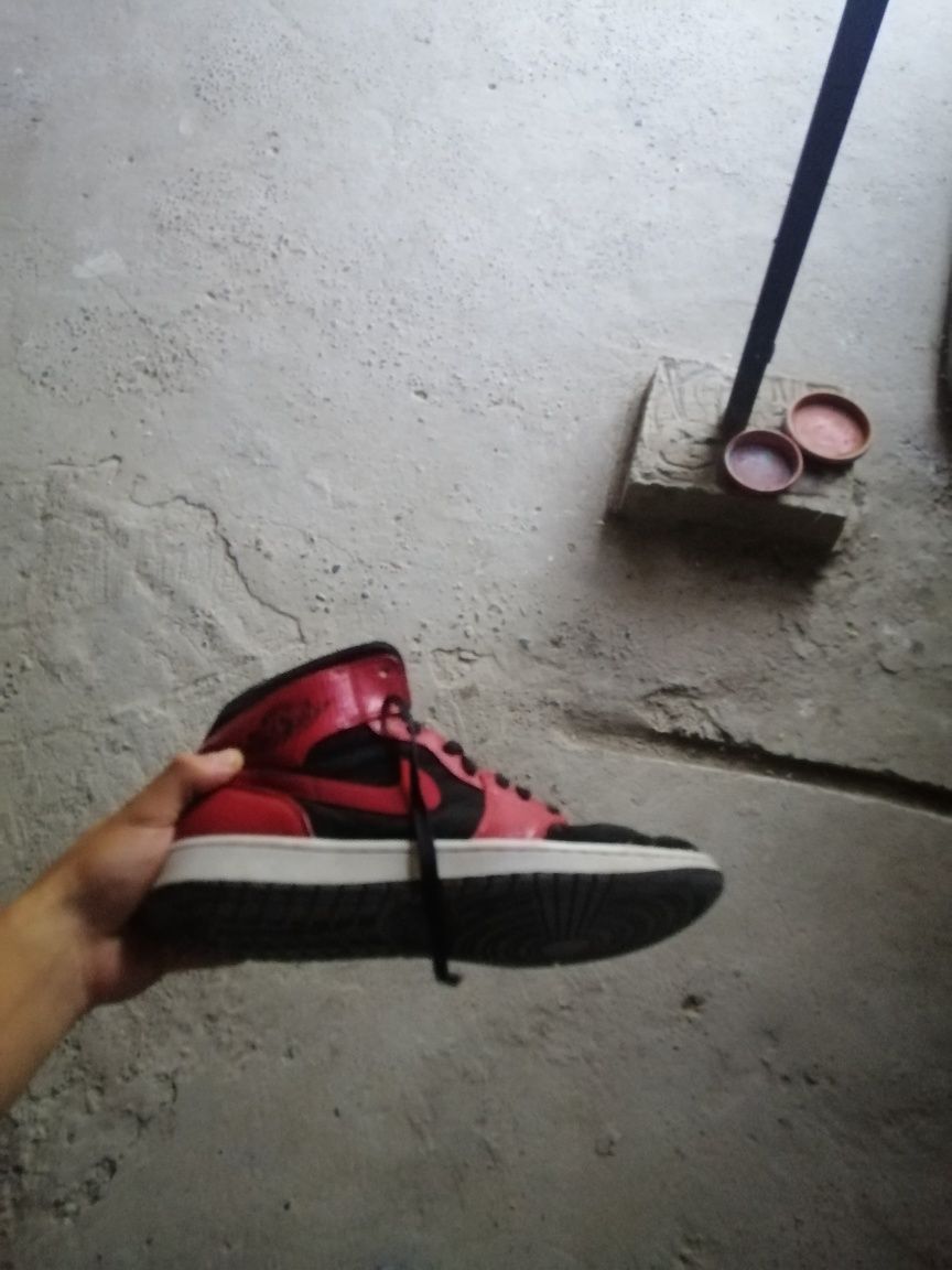 Jordan 1 bred 2018