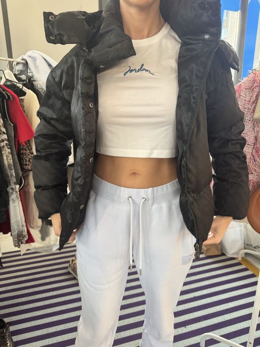 Черно зимно яке