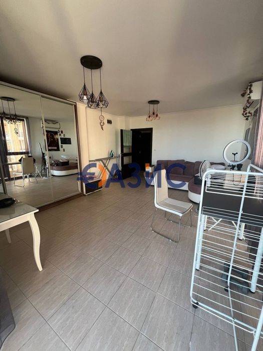 Продава се Четиристаен апартамент в Свети Влас - 155 кв.м за 1291 €/кв.м - Снимка #5