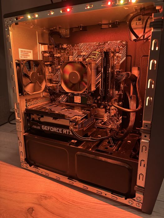 Desktop Asus ROG Strix G10DK