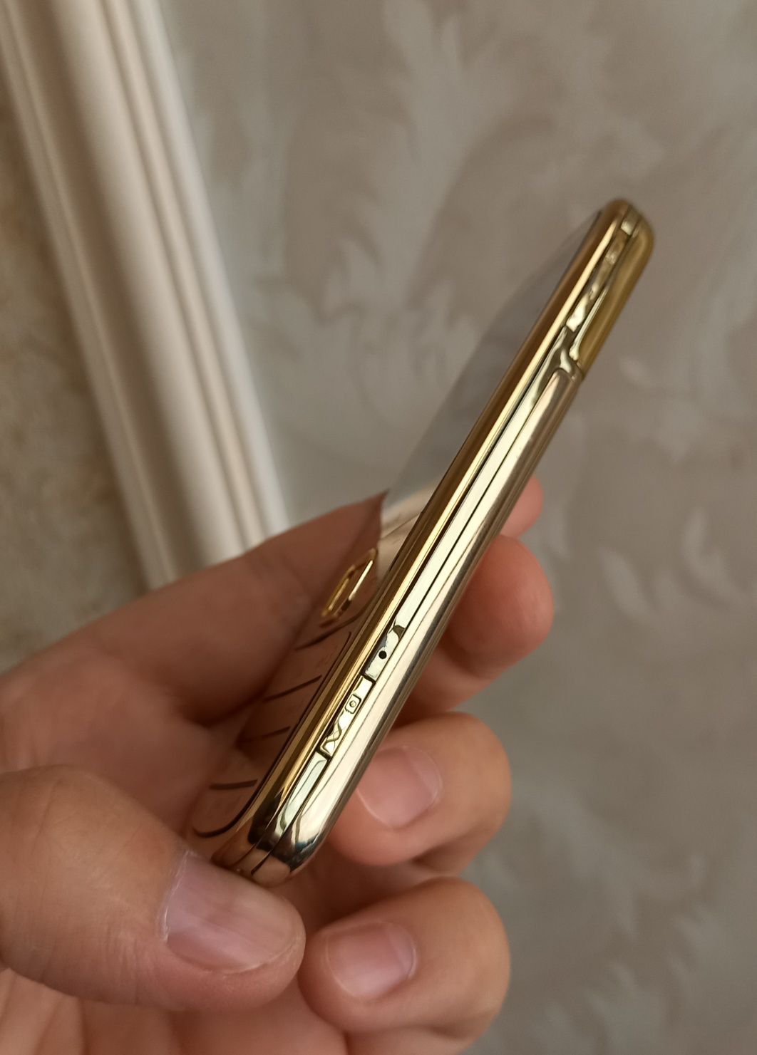 Nokia 6700 Gold Uz ime O'tgan
