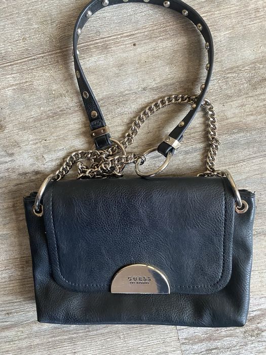 Оригинална чанта Guess