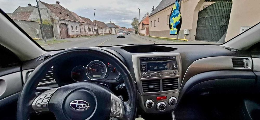 Vând Subaru Impreza