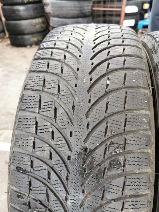 235 60 18 Michelin 4 anvelope iarna