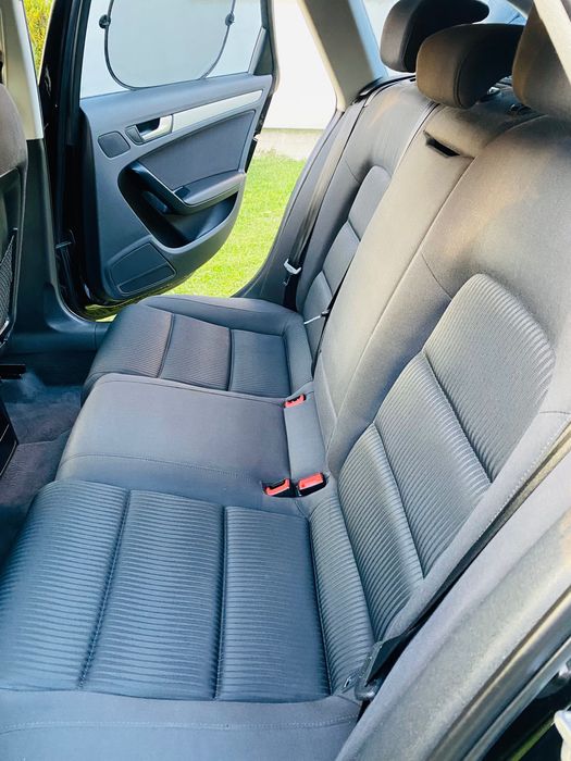 Vând Urgent Audi A4 b8
