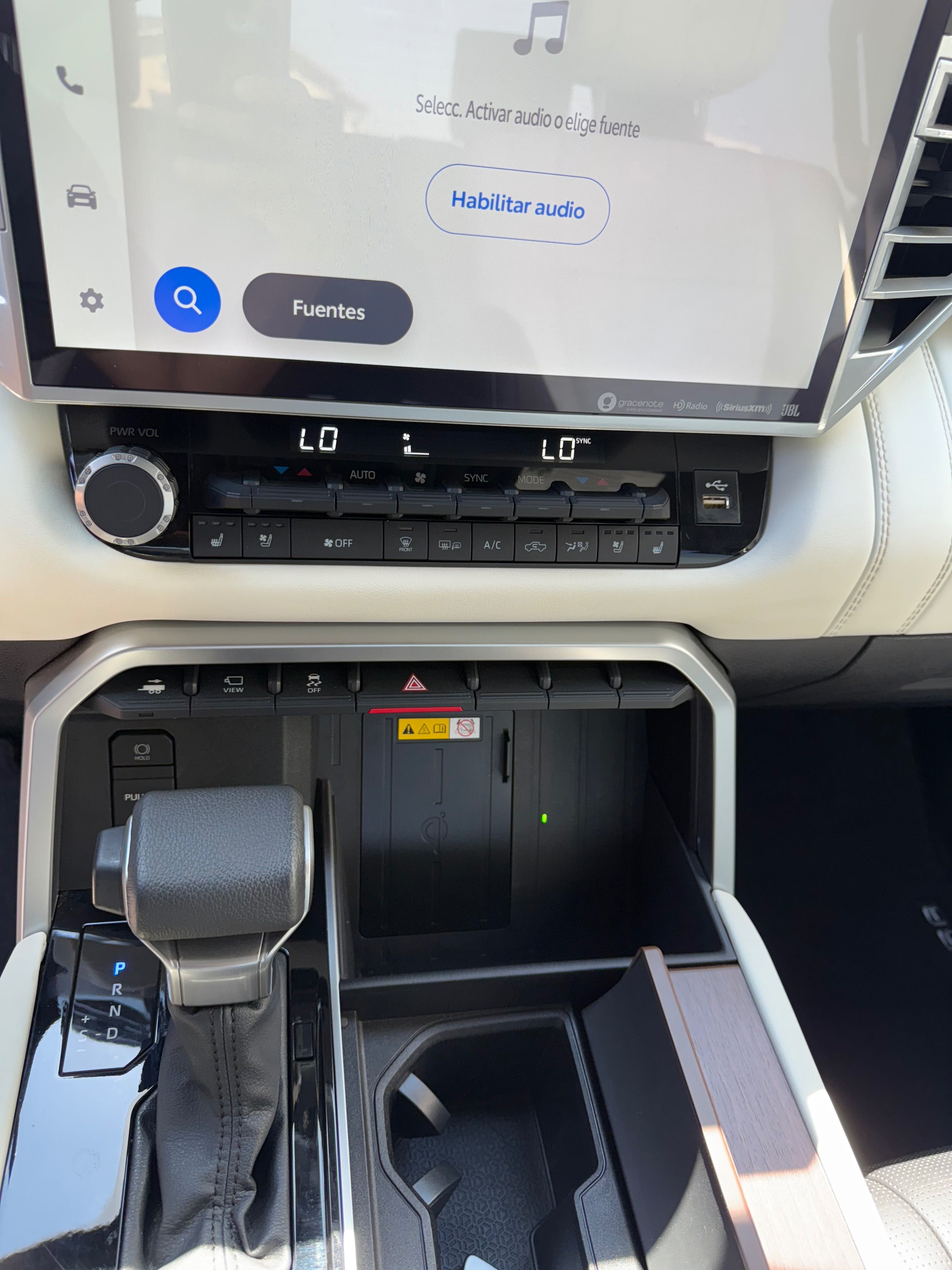 Toyota Tundra Capstone 2023 – Alb Imaculat
hibrid i-FORCE MAX 437 CP