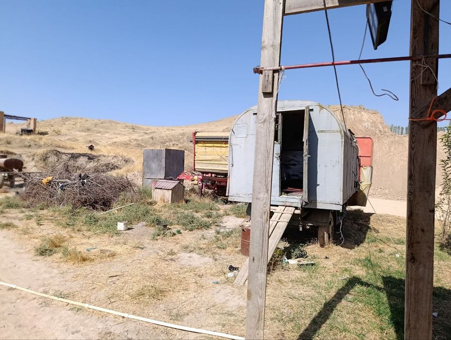 G`isht zavodi binosi