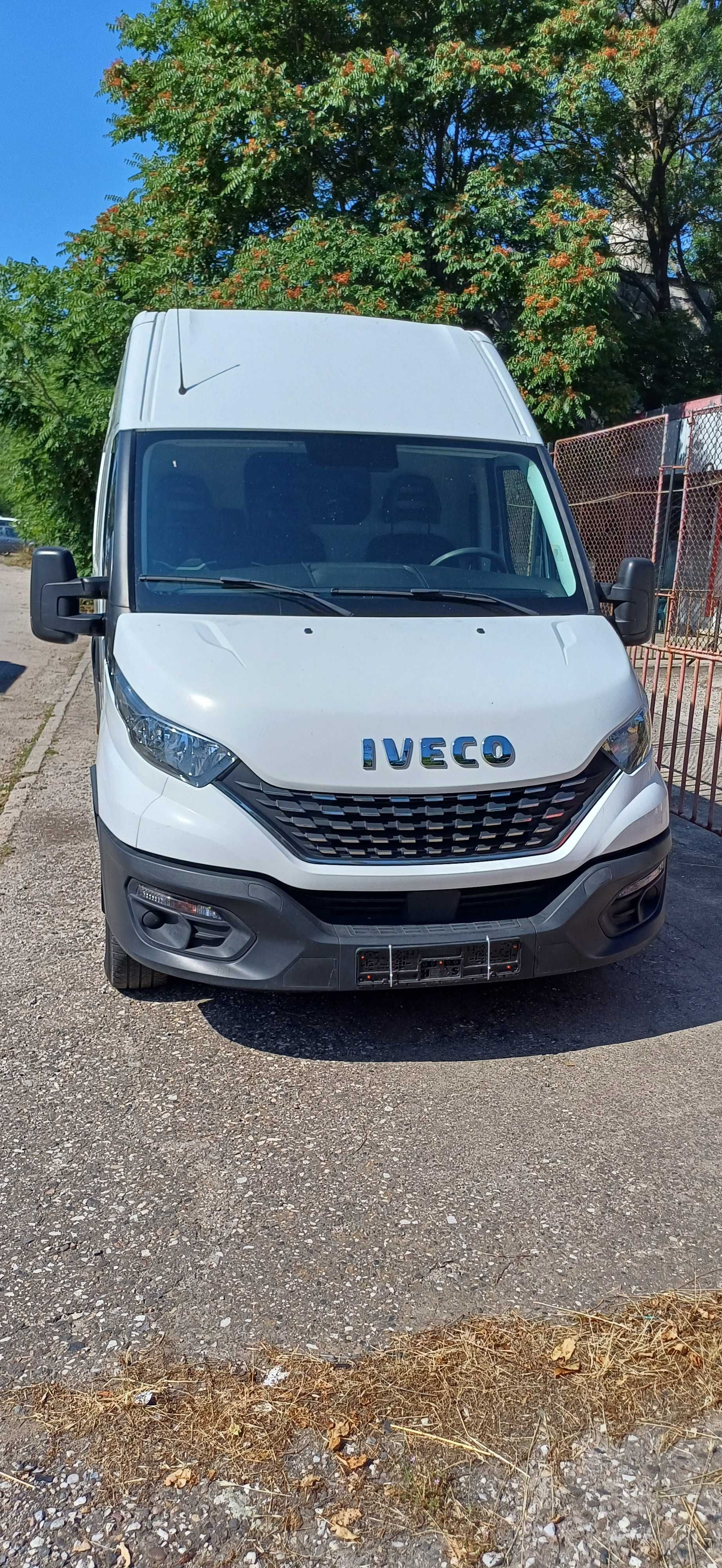 Iveco daily 2021 год - 9 бр.налични