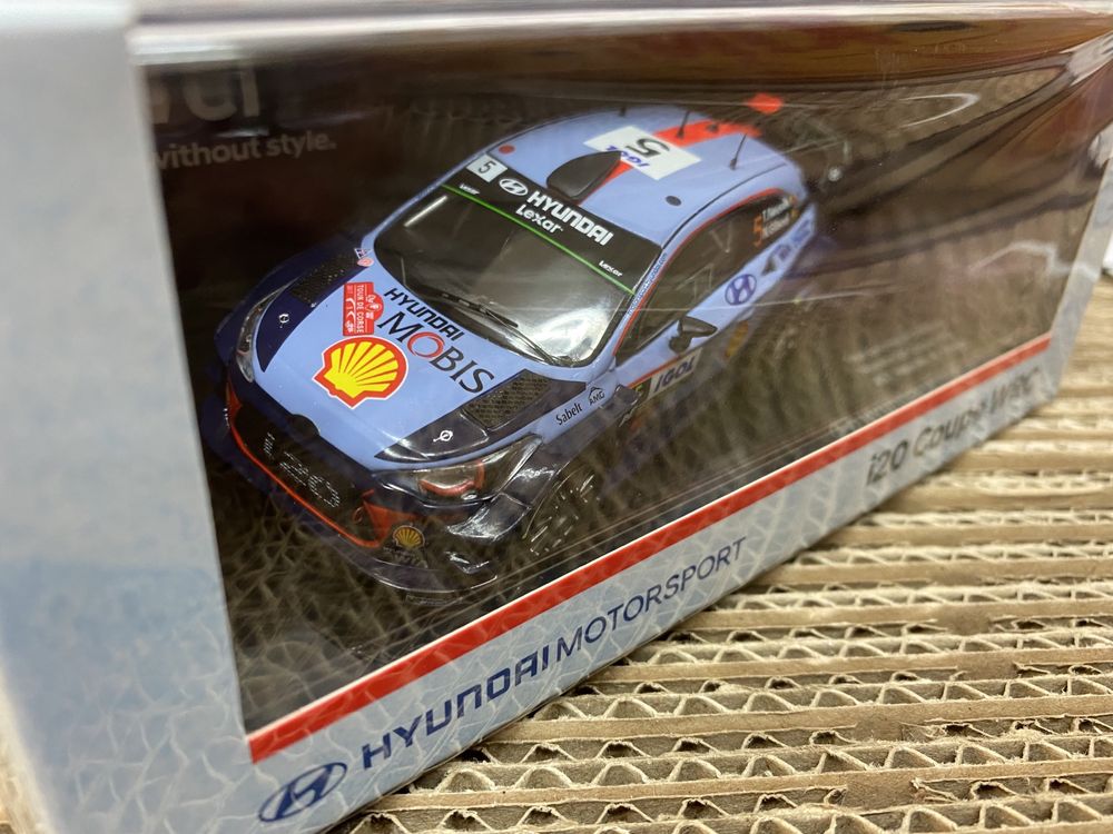 IXO machetă auto Hyunday i20 coupe WRC scara 1:43