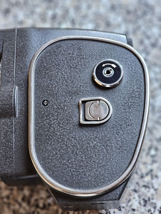 Aparat filmat Quatz-2M