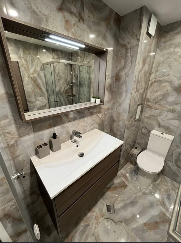 Дава се под наем Тристаен апартамент в София, Кръстова вада - 115 кв.м за 800 € - Снимка #8
