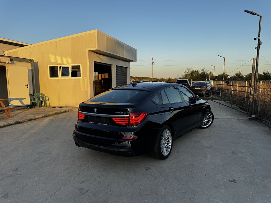 Bmw  2013 M paket/X drive/camera/keyless/pano/distronic/head up/dvduri