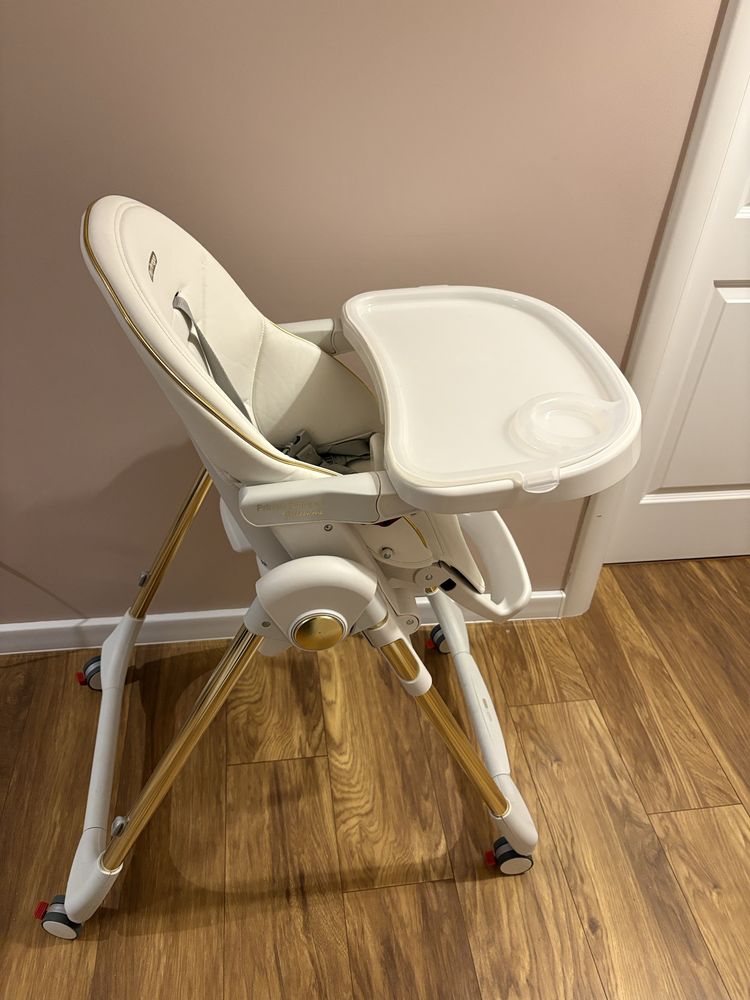 Scaun de masă pentru bebeluși Peg Perego Prima Papa Follow Me