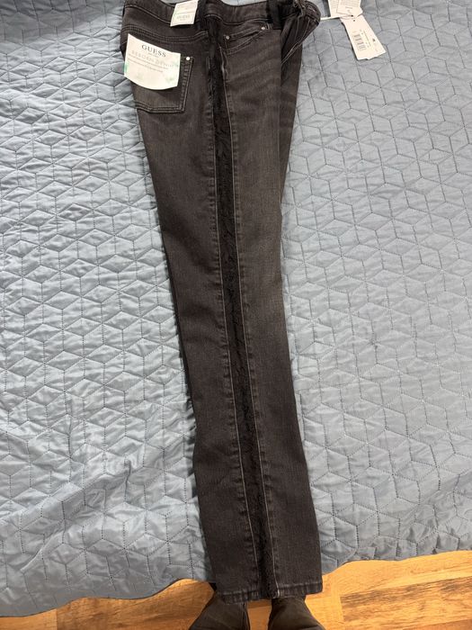 Дамски дънки Guess Rebirn Denim