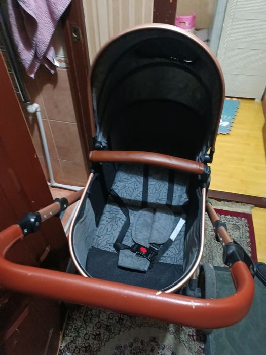 Детский каляска сотилади