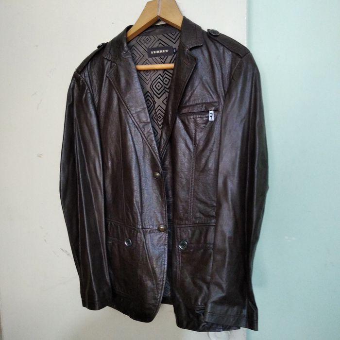 Продам натуральные кожаные куртки.