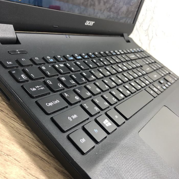 Продается для дома и офиса Acer ex2519 в хорошем состоянии!