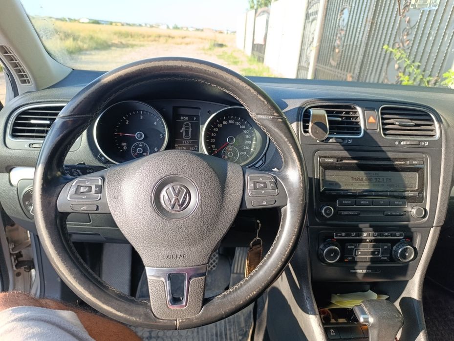 VW Golf 6 1.6 tdi dsg blue motion