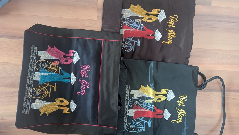 Дамски копринени чанти