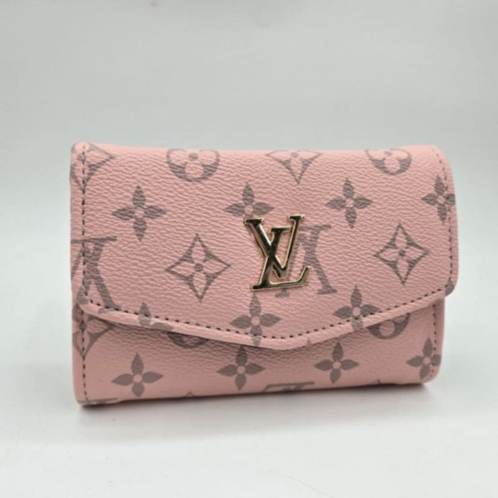 Дамски портфейли