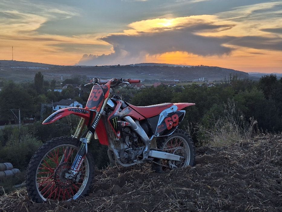 Vand Honda CRF 250R 2009 / Schimb