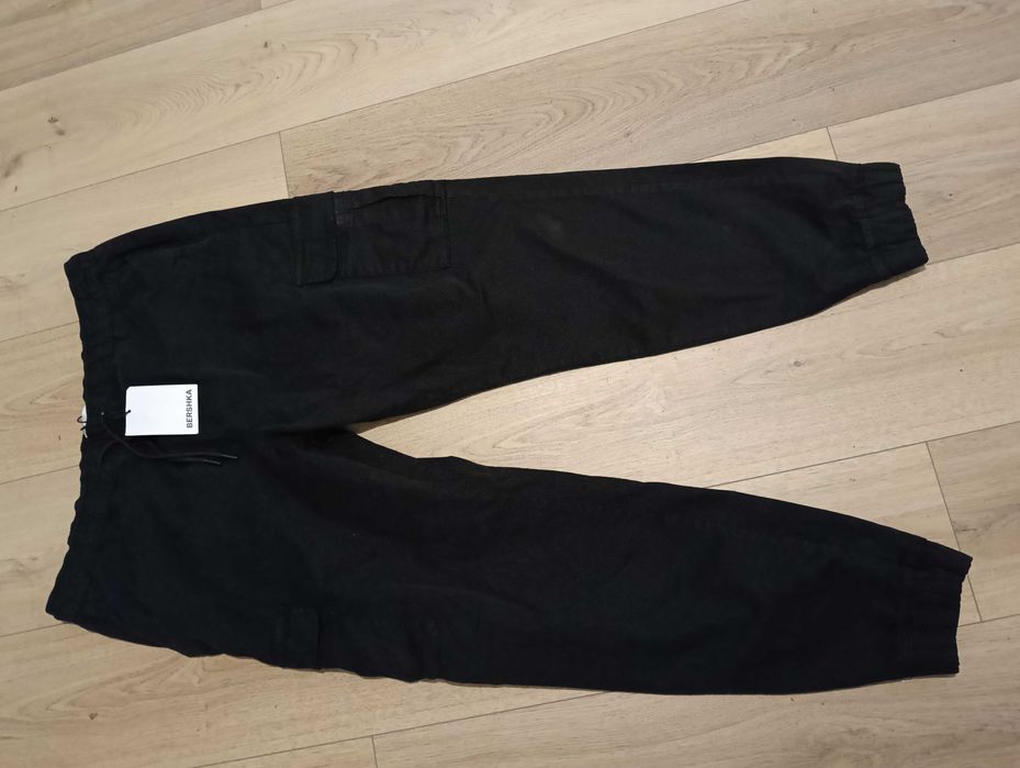 Pantaloni baggy Bershka