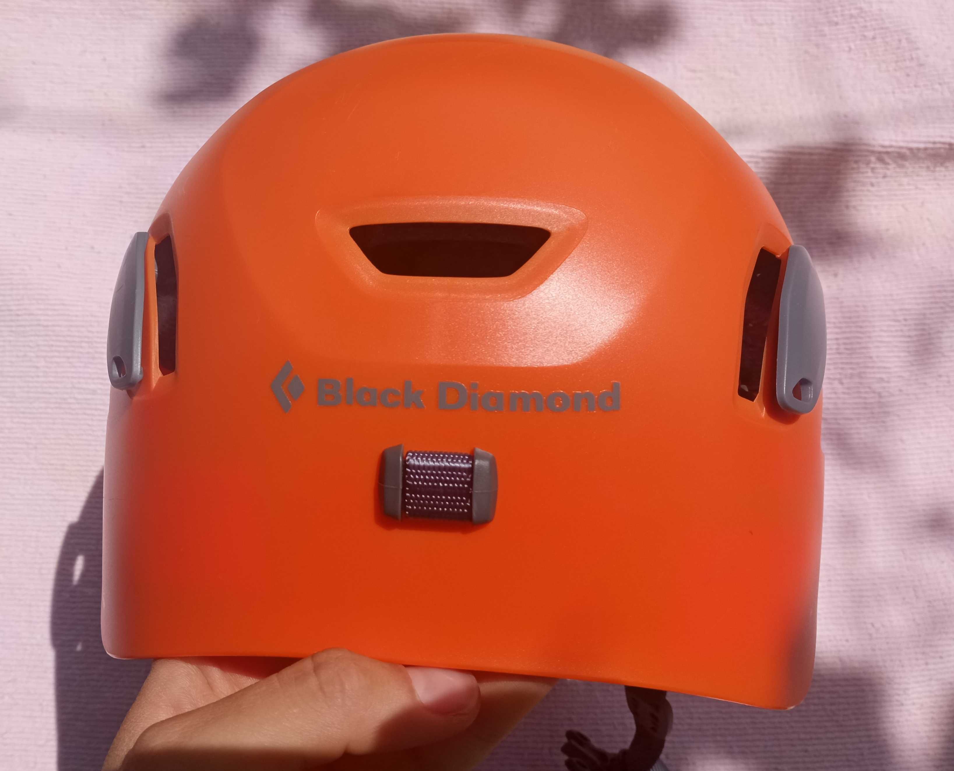 Каска Black Diamond HALF DOME