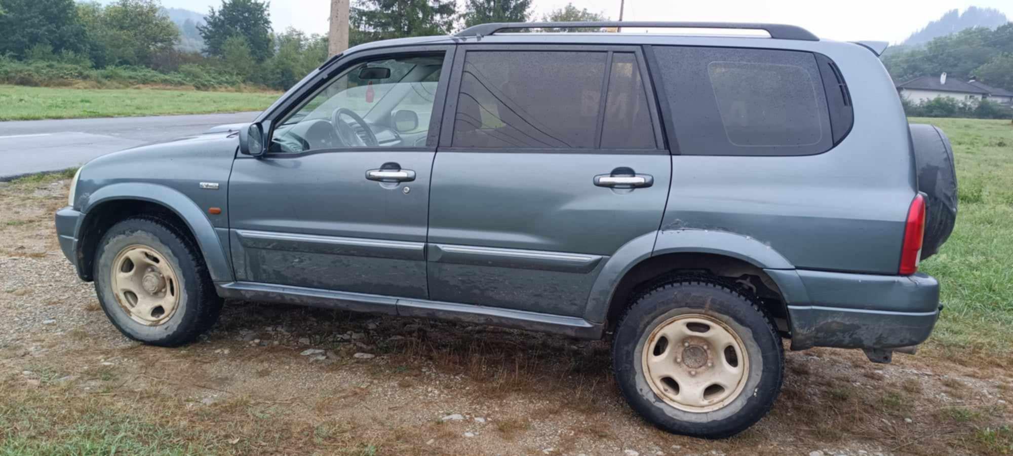 Suzuki Grand Vitara XL7- 2.0HDI