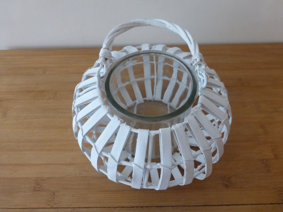 Висящ свещник кошница със свещ